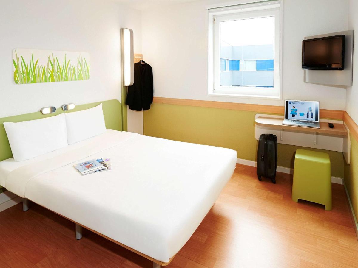 ibis budget Nancy Porte Sud Houdemont Bagian luar foto